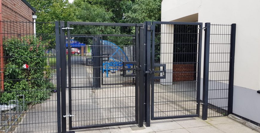 Mesh Fencing near Reigate